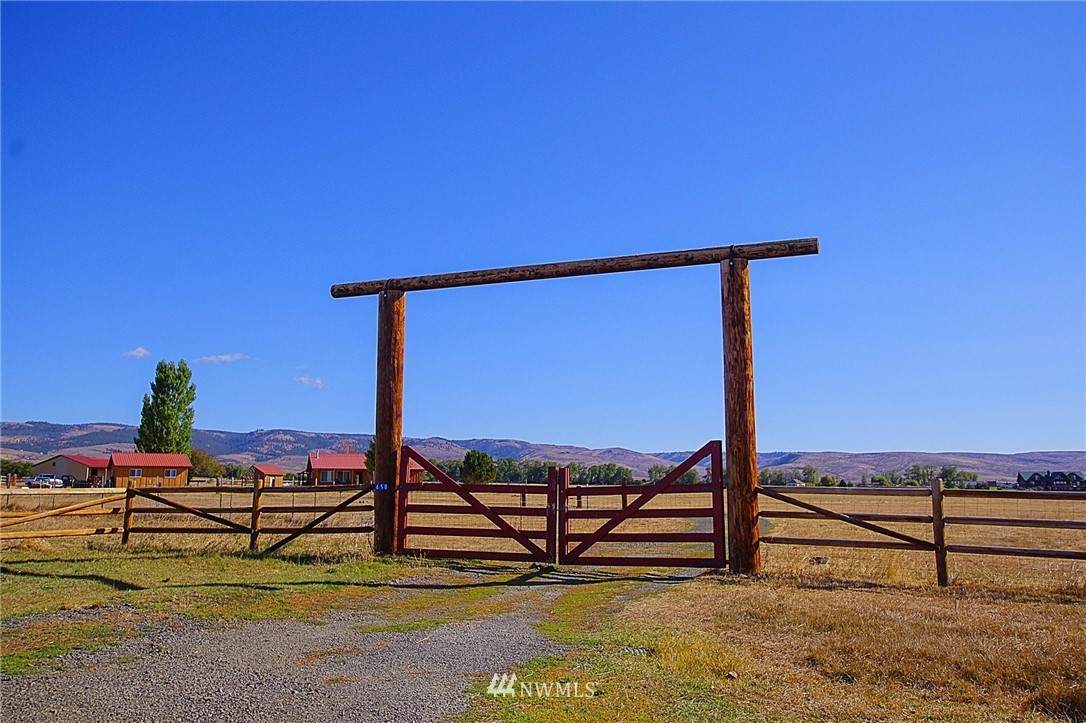 650 Circle Ross Road - Photo 1