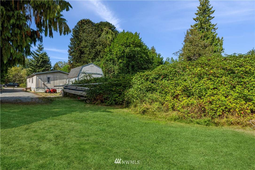 11810 42nd Avenue - Photo 1