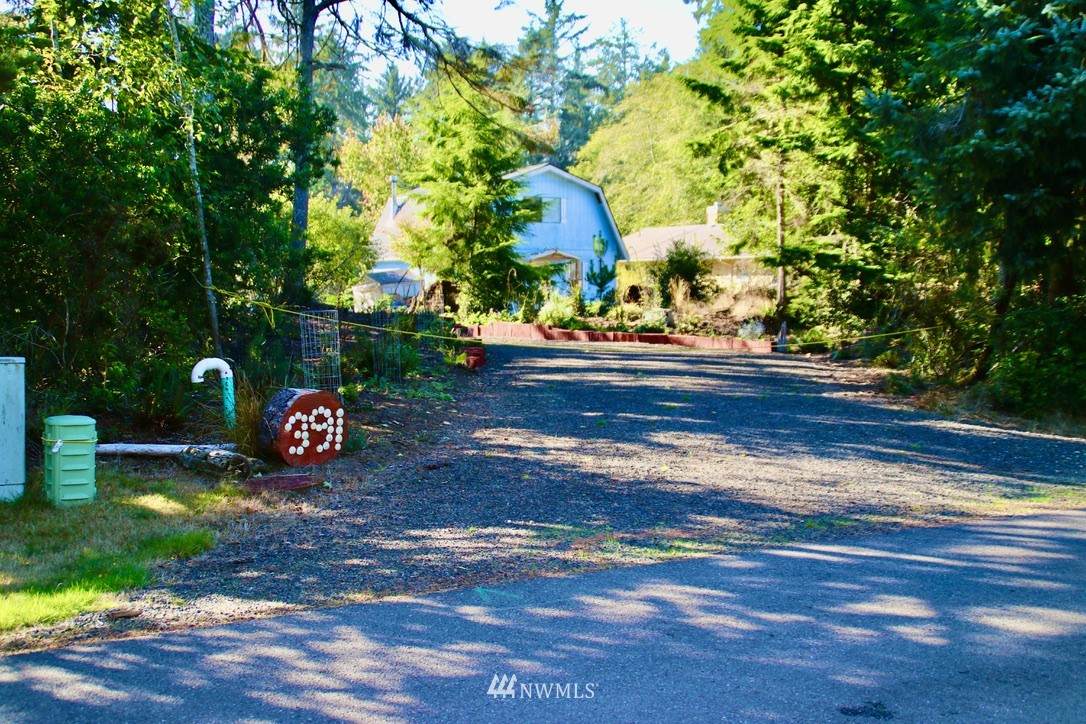 391 Bass Avenue - Photo 1