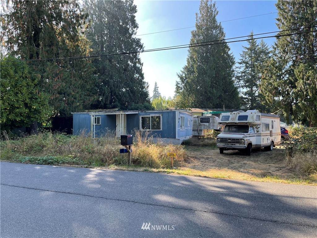 604 Nisqually Park Drive - Photo 1