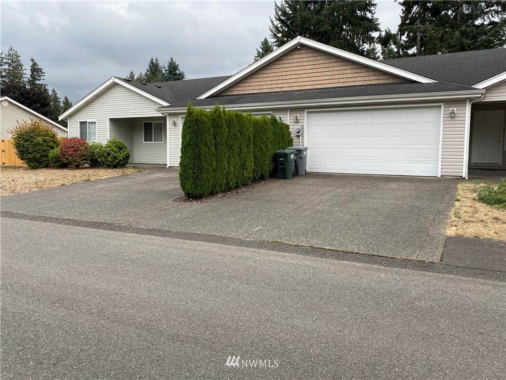 8824 8826 222nd Street - Photo 1