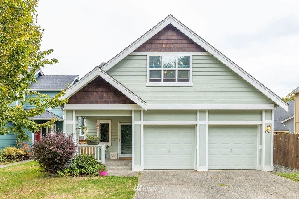 6515 80th Street - Photo 1