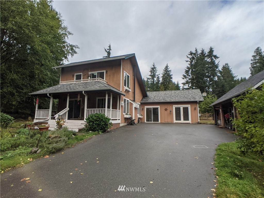 4948 Hendrickson Road - Photo 1