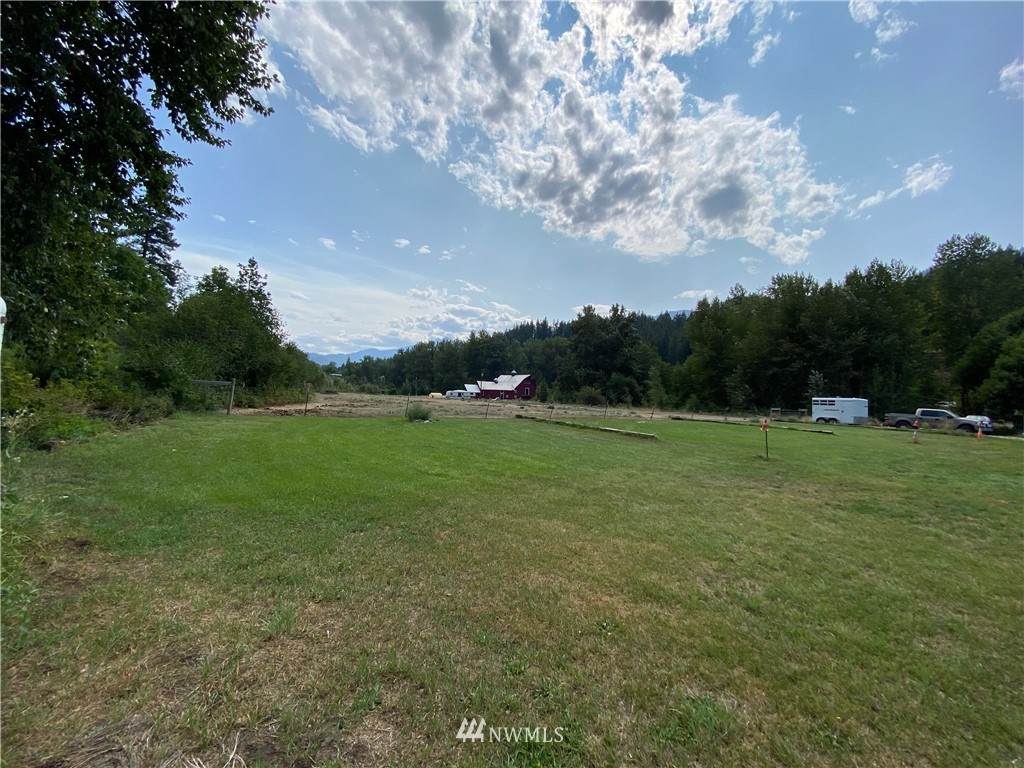 2 Chumstick Highway - Photo 1