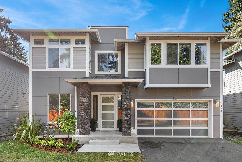 133 185th Street - Photo 1