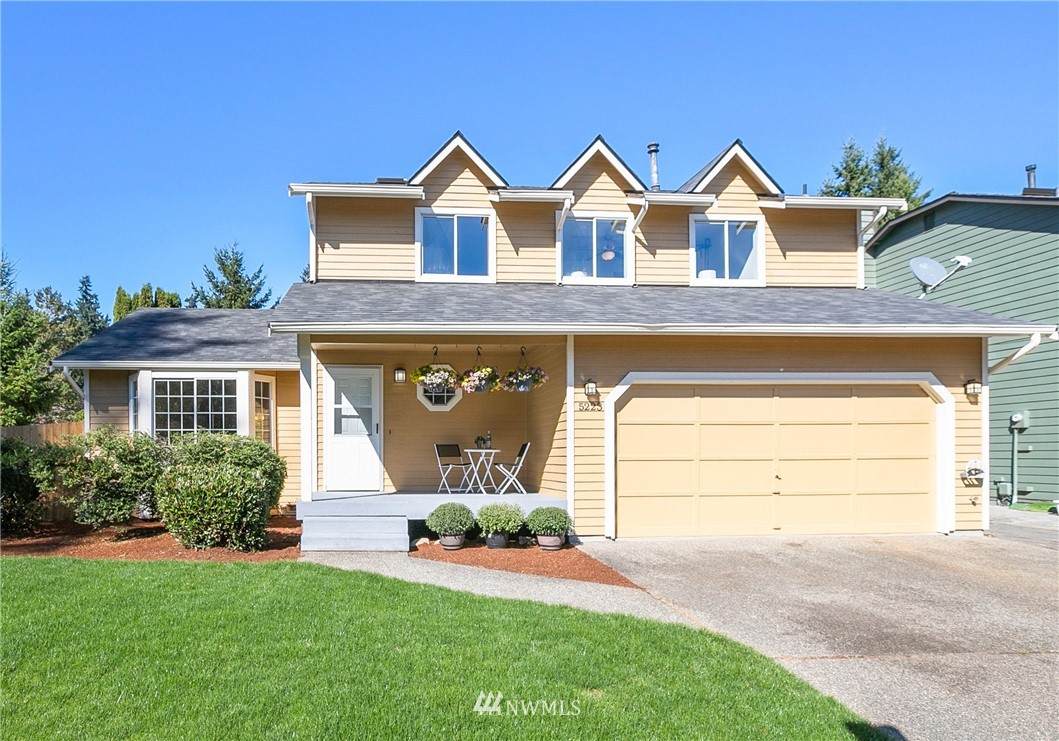 5223 156th Street - Photo 1
