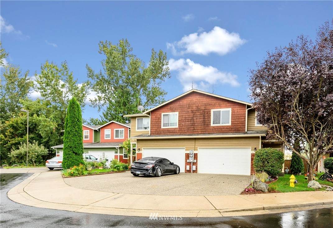 20704 Circle Bluff Drive - Photo 1