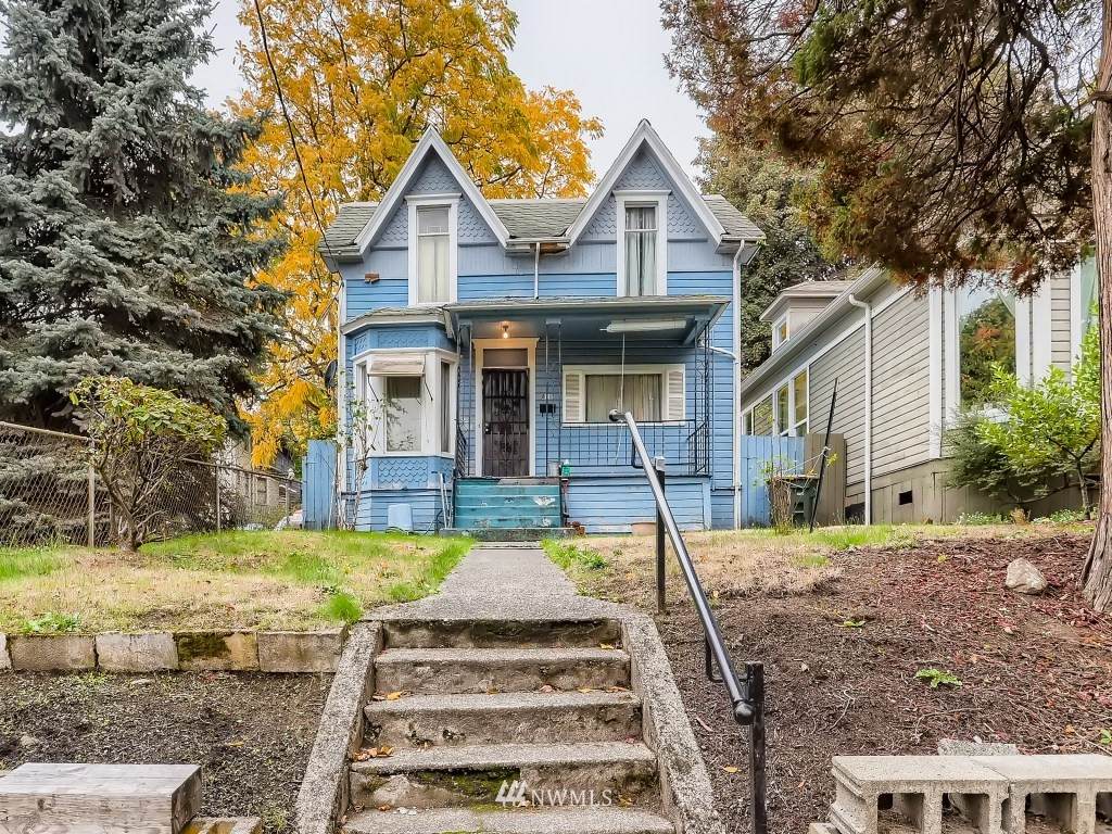 811 20th Avenue - Photo 1