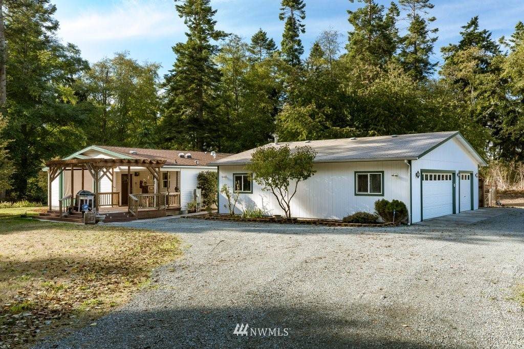 204 Fort Casey Road - Photo 1