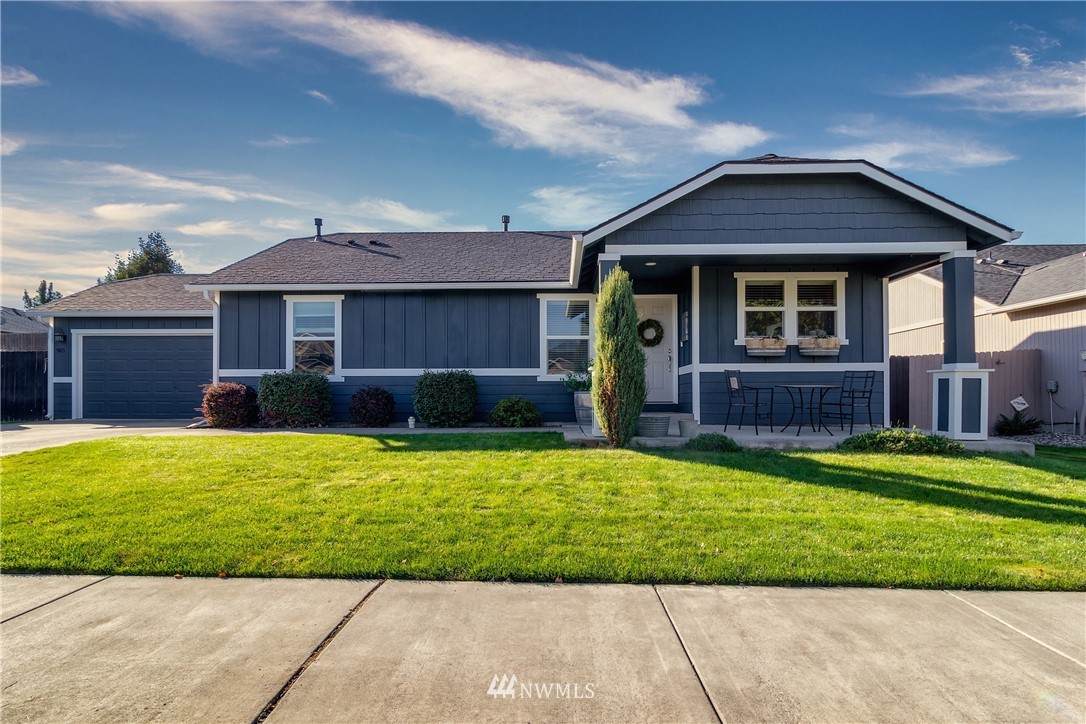 965 Hedine Road - Photo 1