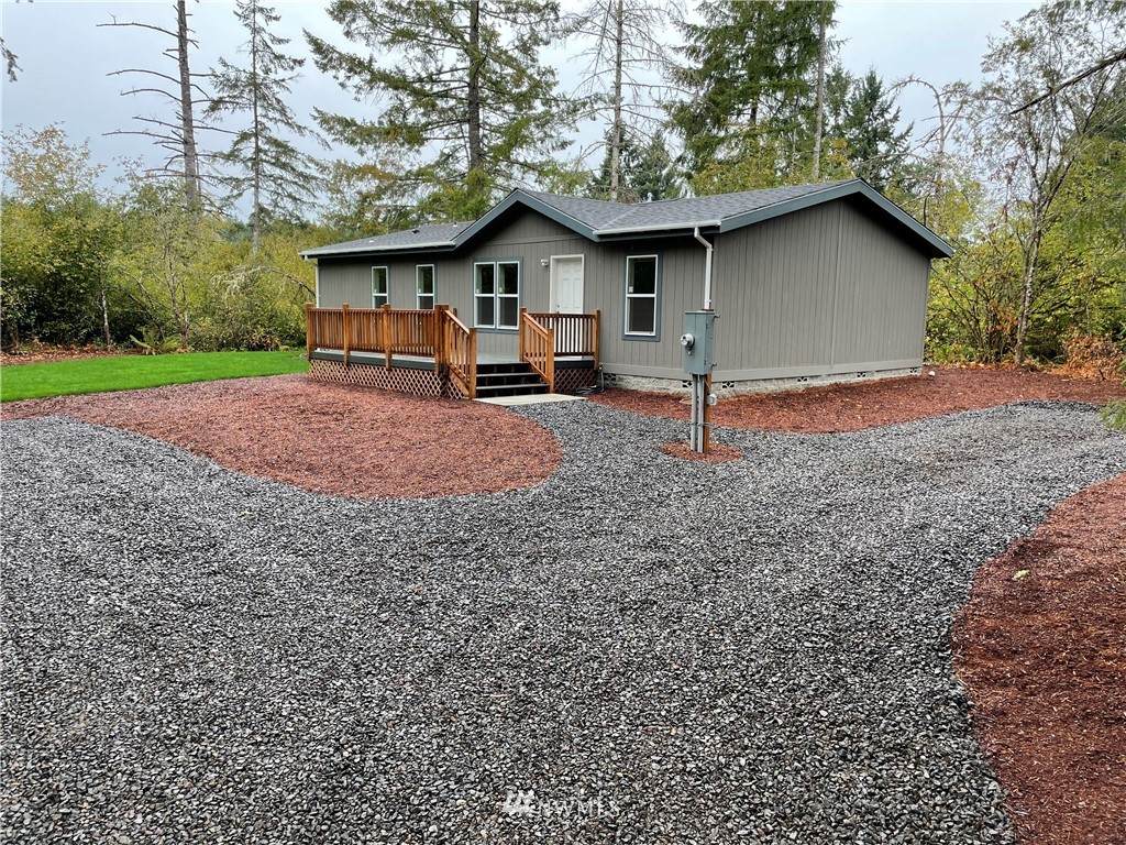 1518 197th Avenue - Photo 1