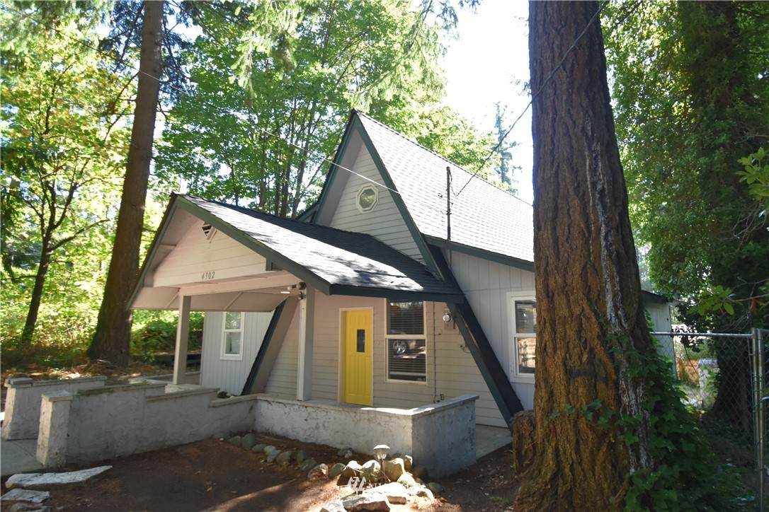4302 Marine Drive - Photo 1
