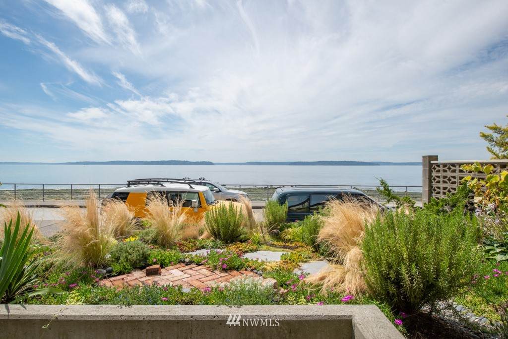 3306 Beach Drive - Photo 1