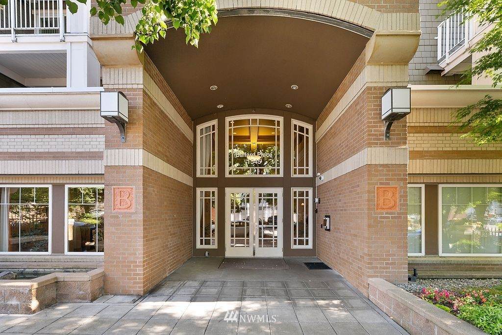 1545 57th Street - Photo 1