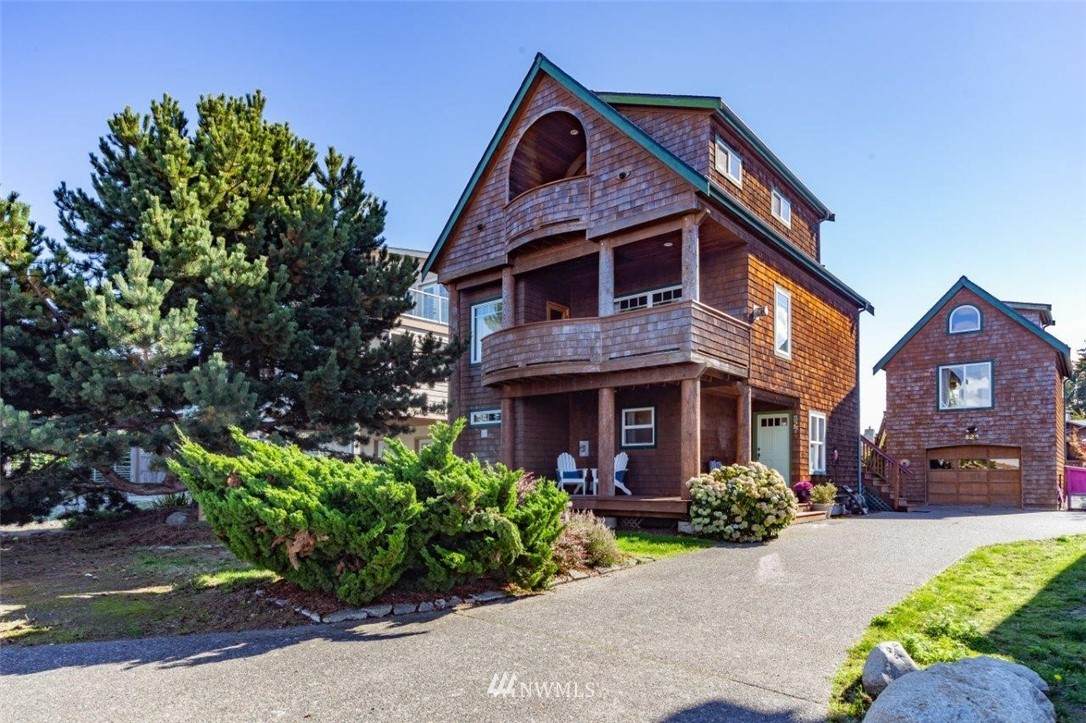 827 57th Street - Photo 1