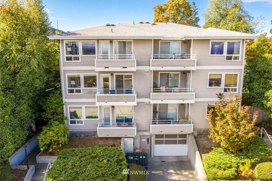1511 14th Avenue - Photo 1