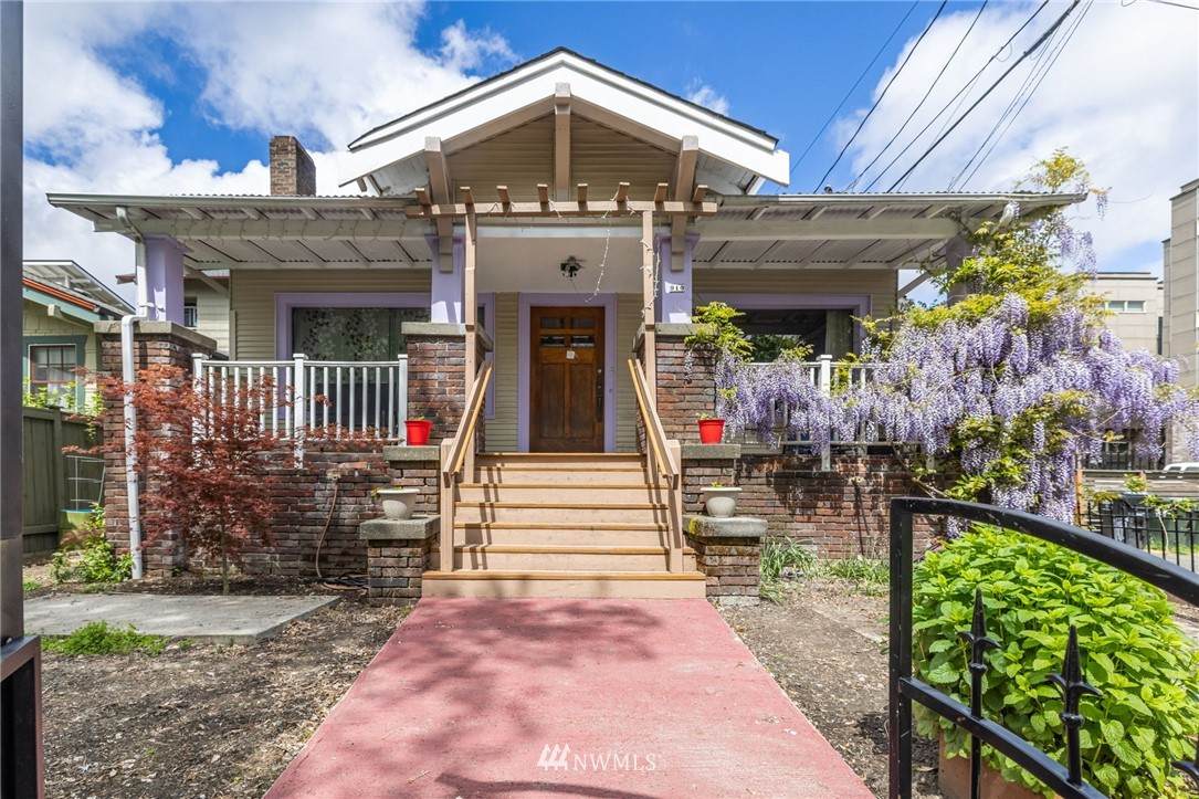 910 Ravenna Boulevard - Photo 1