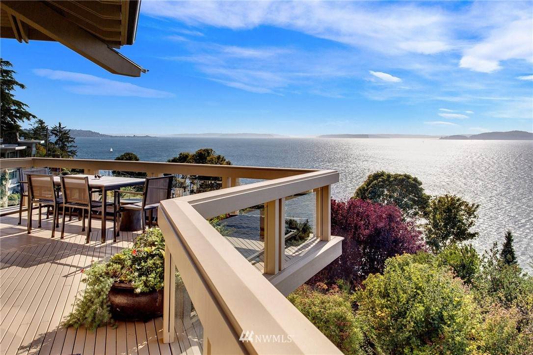 4604 Raye Street - Photo 1