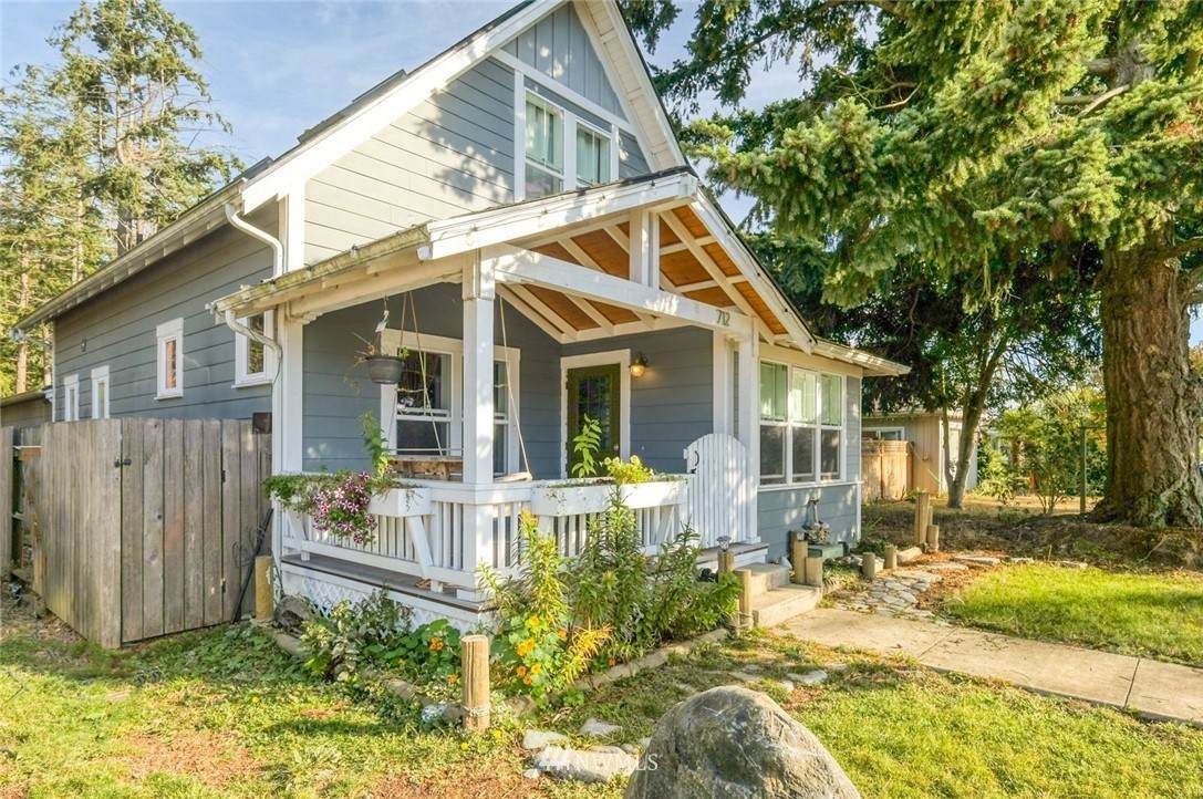 712 Mcpherson Street - Photo 1