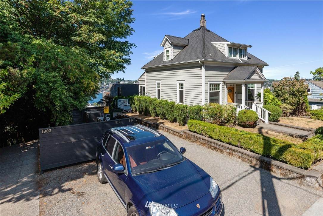 1803 Broadway - Photo 1