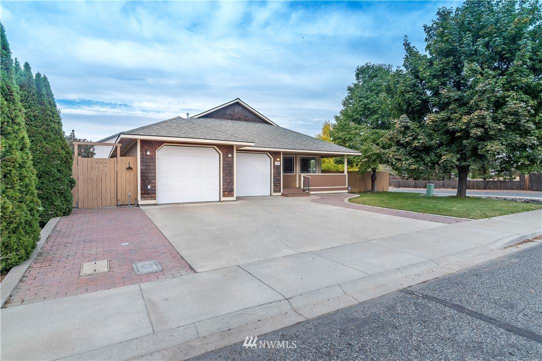 1715 Ohio Street - Photo 1