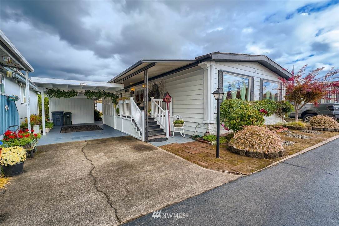 10707 60th Street Ct - Photo 1