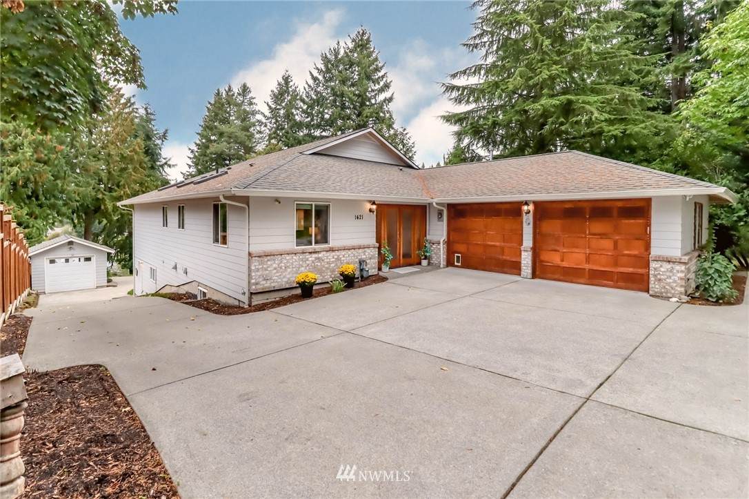 1421 Lake Stickney Drive - Photo 1