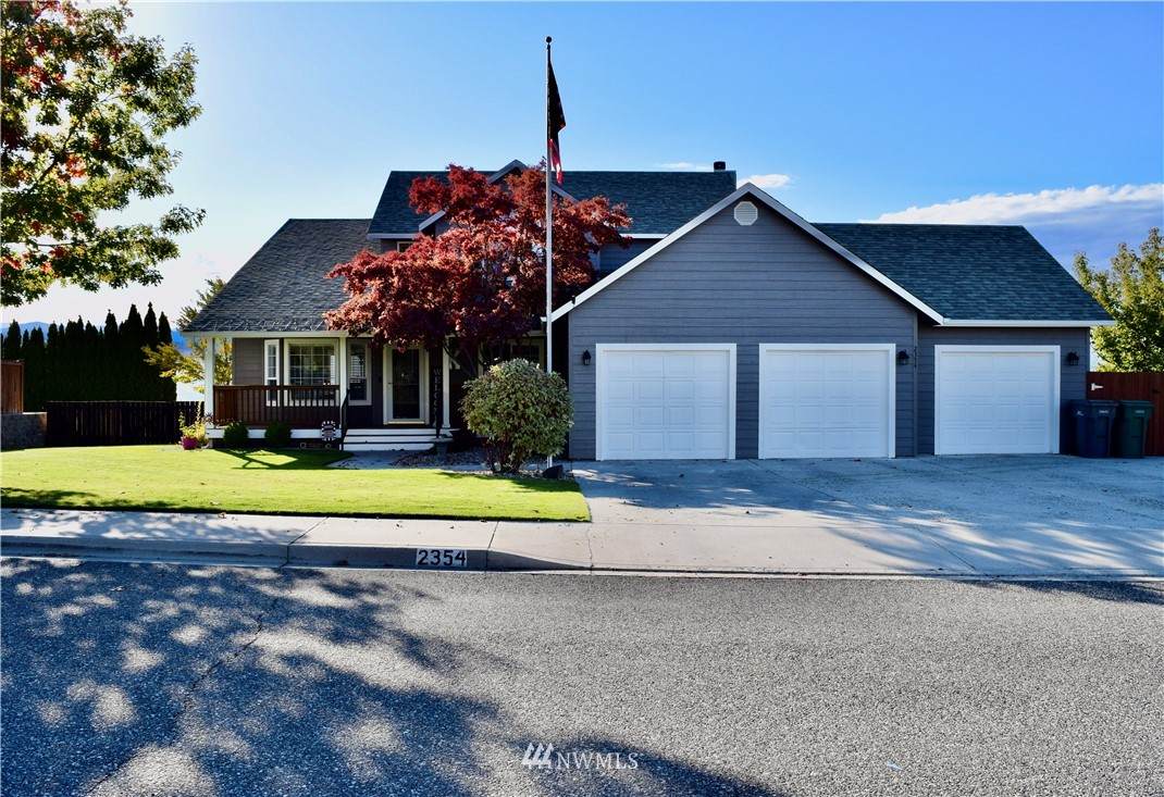 2354 Prairie Drive - Photo 1