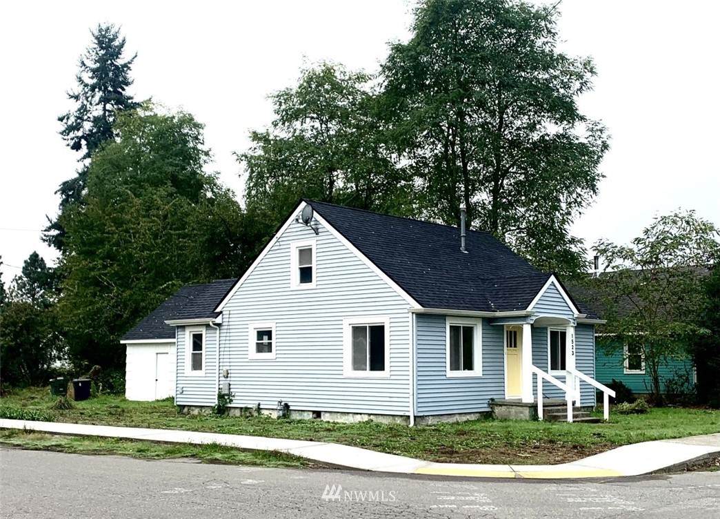 1523 San Francisco Avenue - Photo 1