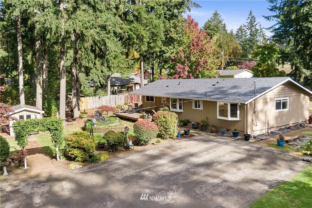 10821 131st Street Ct - Photo 1