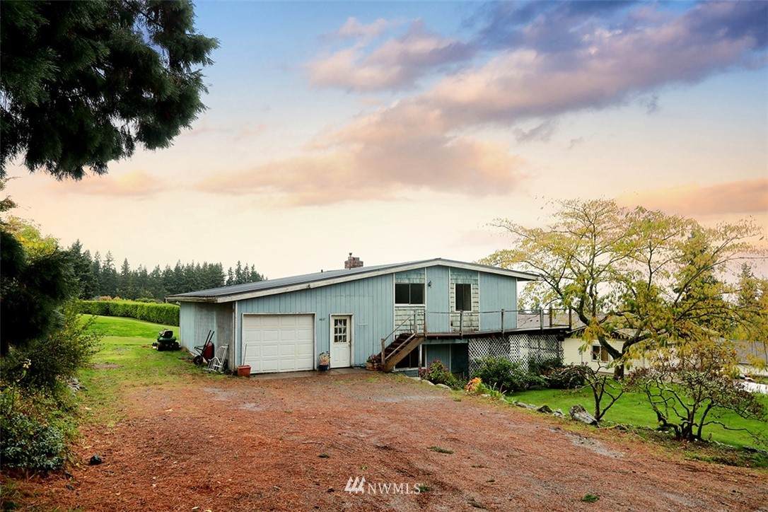 4437 Crestmont Place - Photo 1