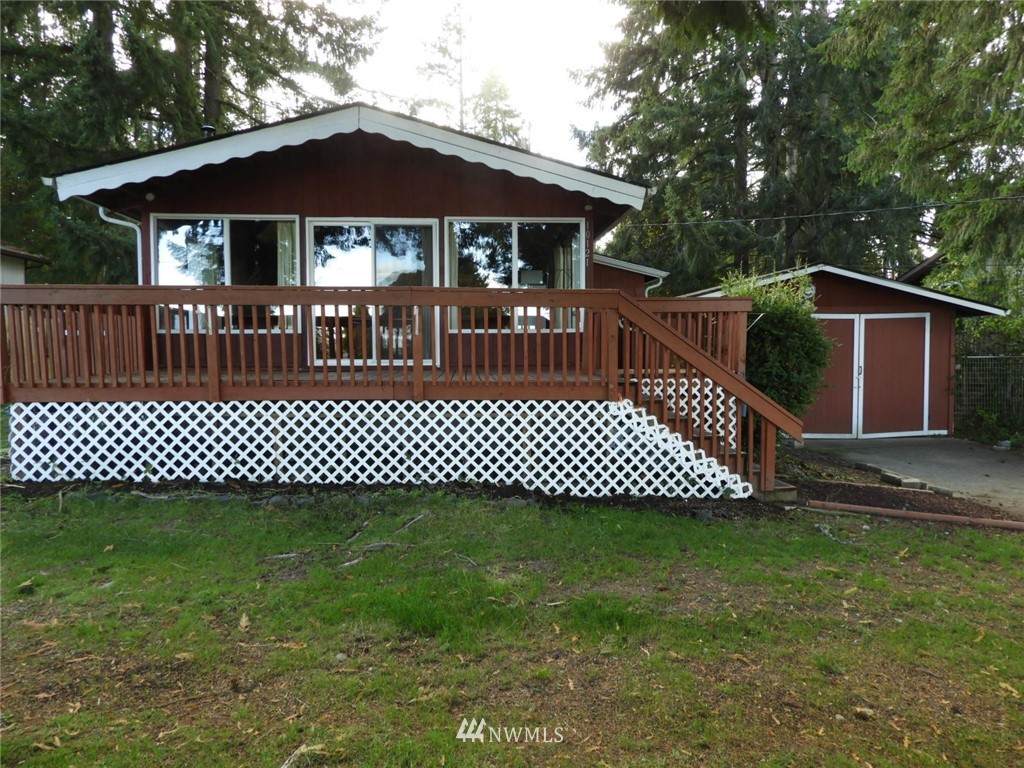 10121 Overlook Drive - Photo 1