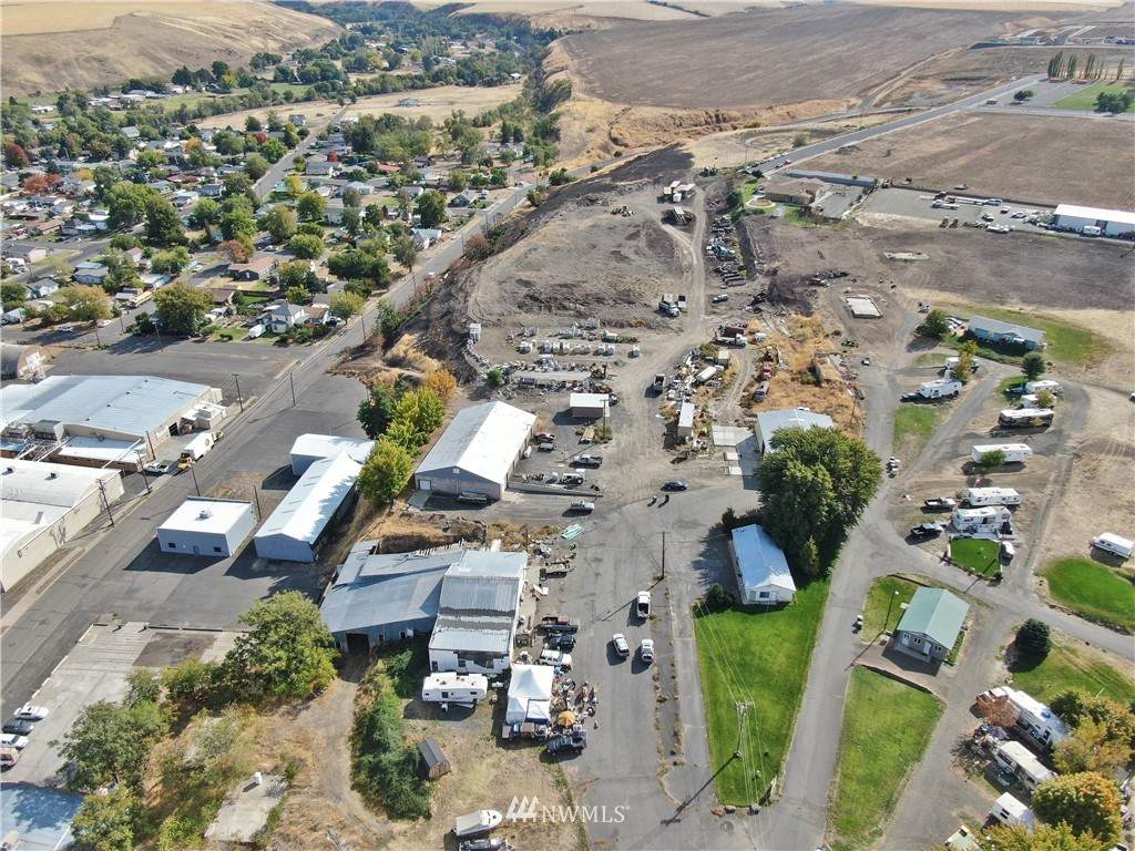 1560 Main Street - Photo 1