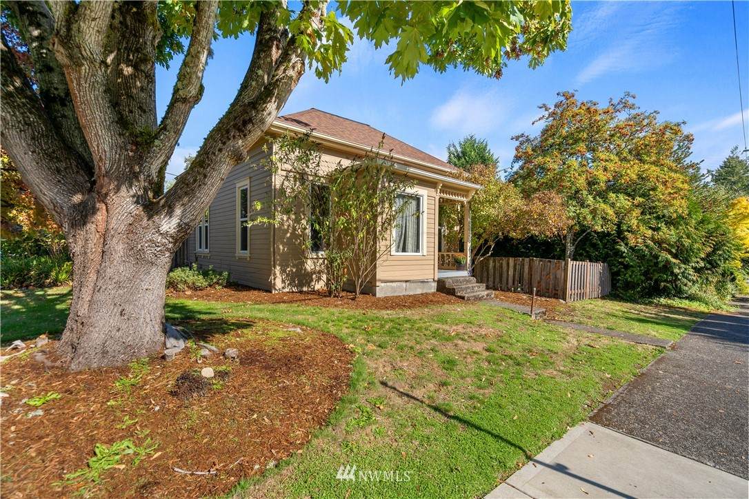 1120 5th Avenue - Photo 1