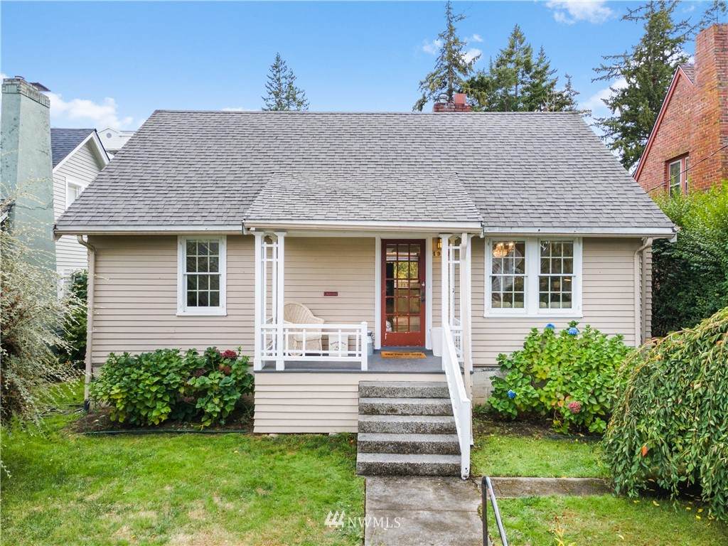 1907 Gregory Way - Photo 1