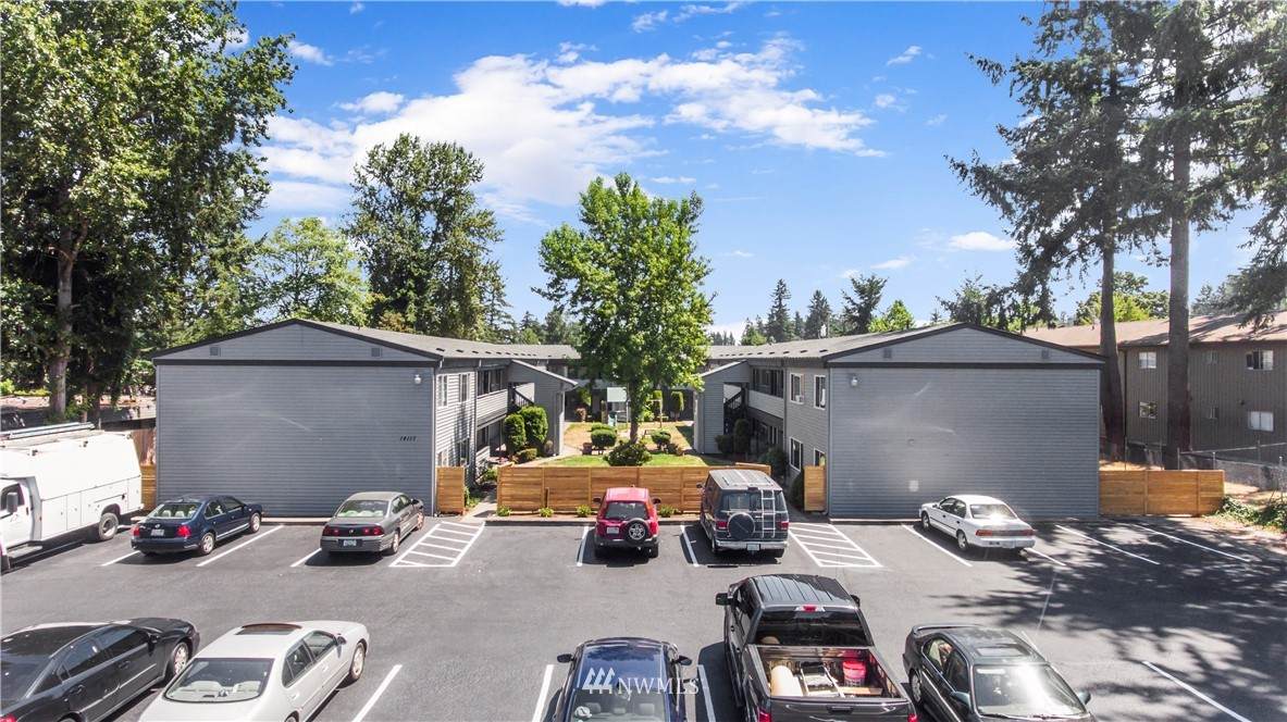 14117 C Street - Photo 1