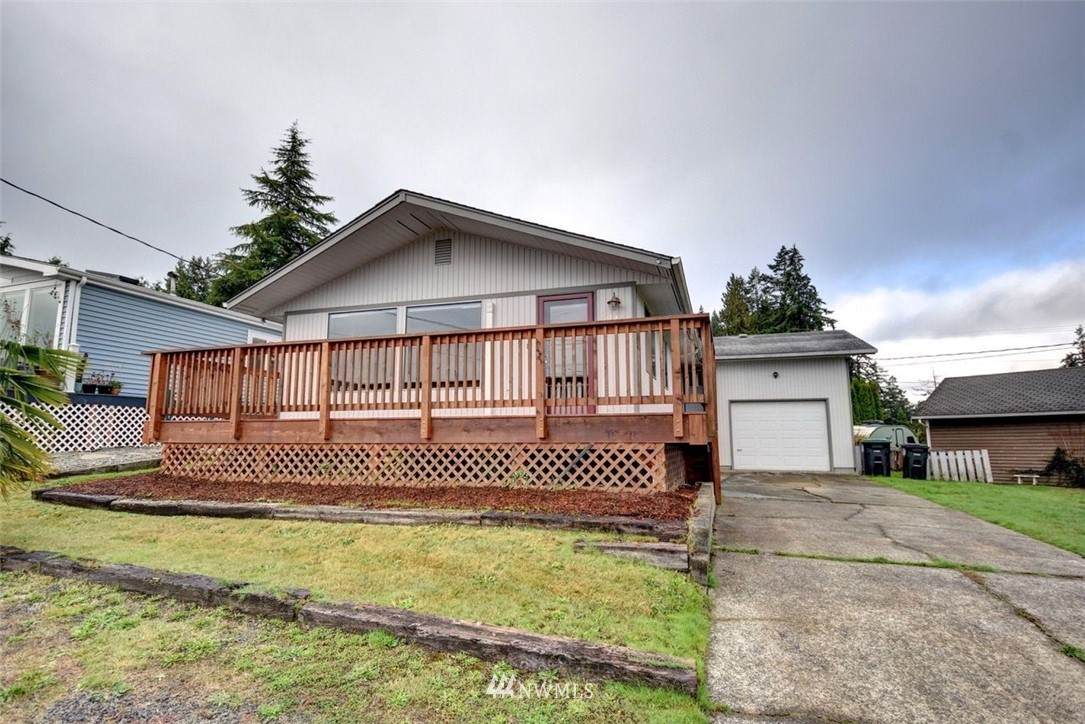 10225 Windward Drive - Photo 1