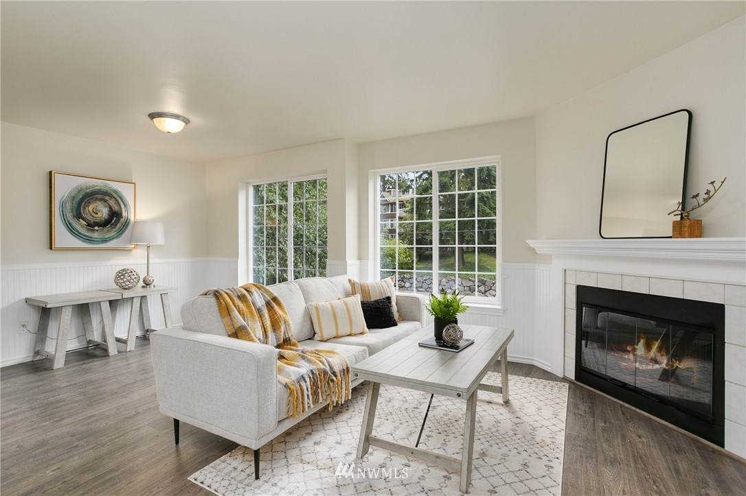 23317 Edmonds Way - Photo 1