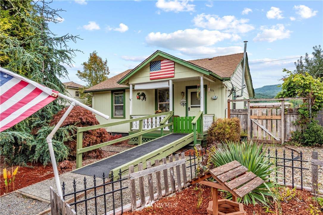 204 Taylor Street - Photo 1