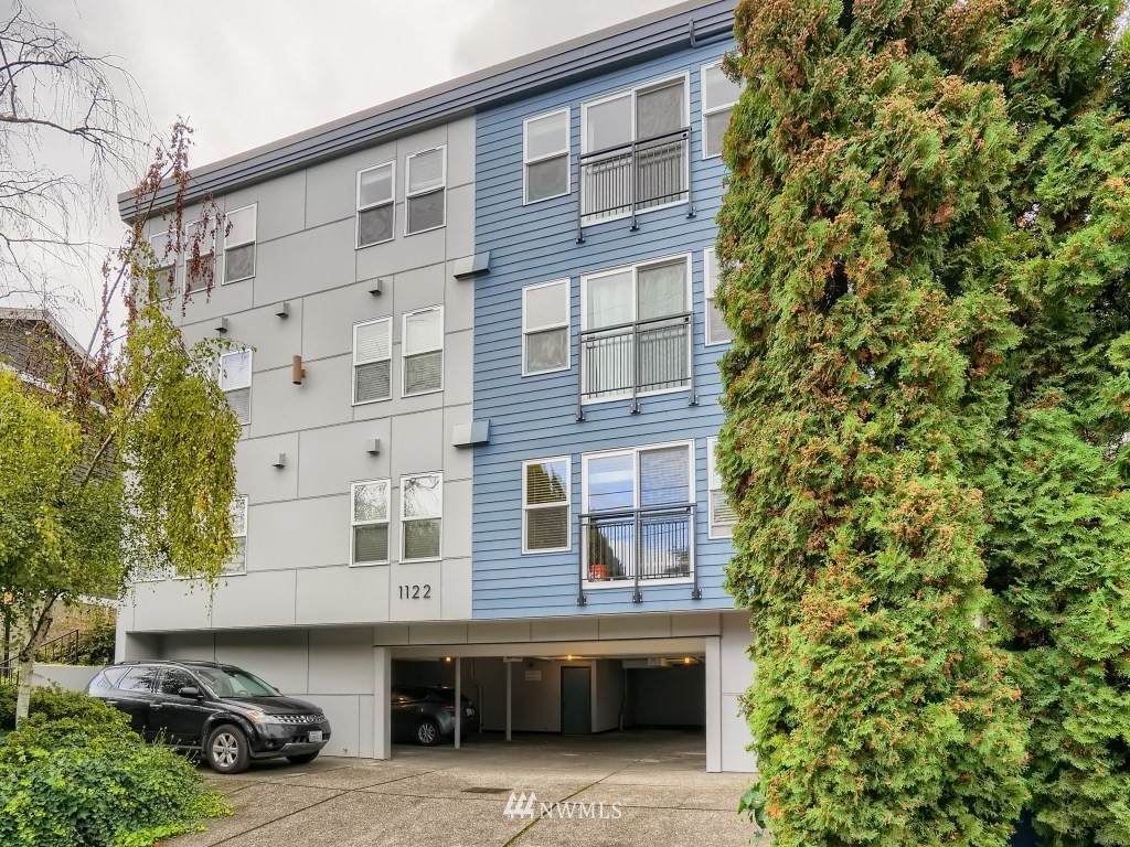 1122 10th Avenue - Photo 1