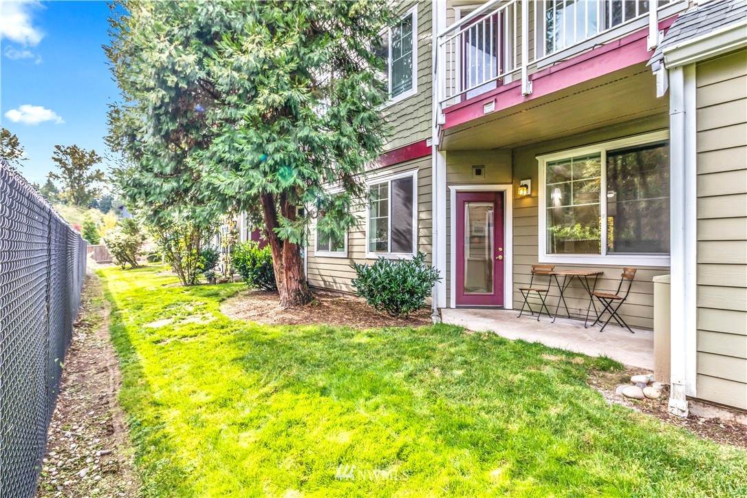 13000 Admiralty Way - Photo 1