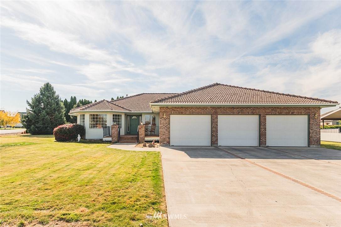 9523 Naples Street - Photo 1