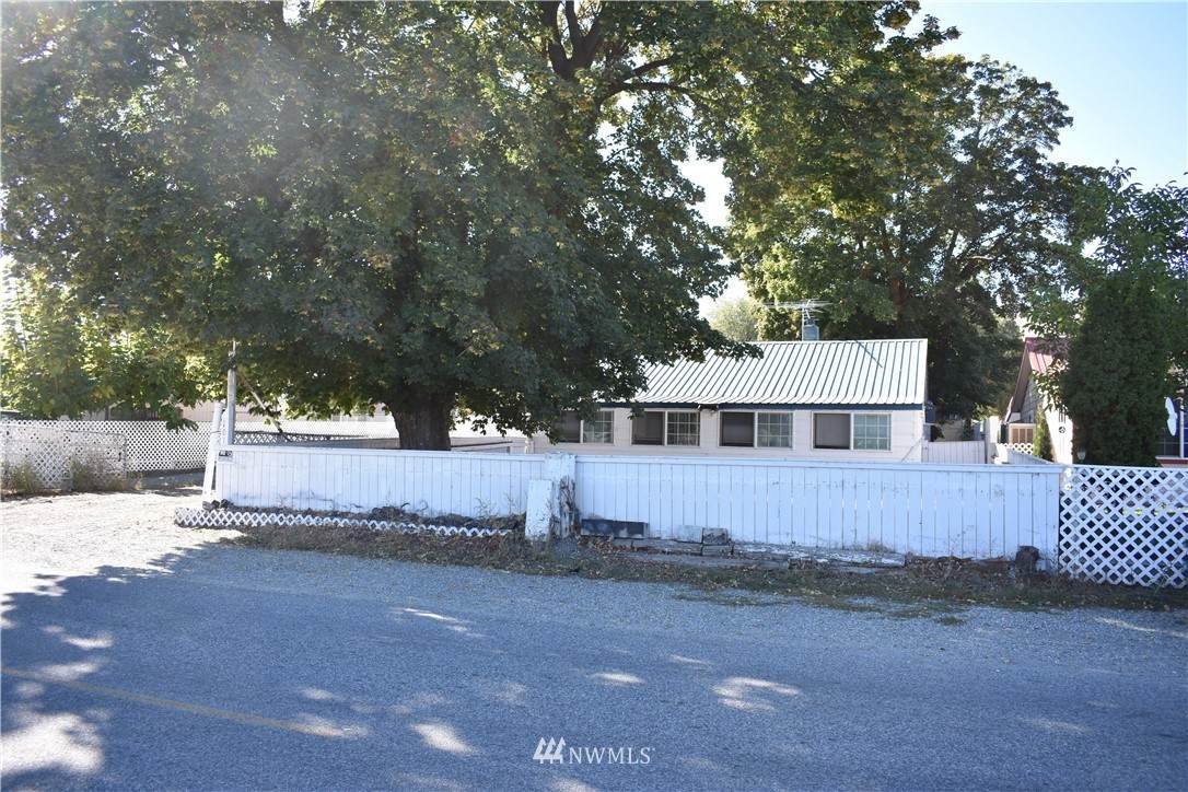 2016 Monroe Avenue - Photo 1