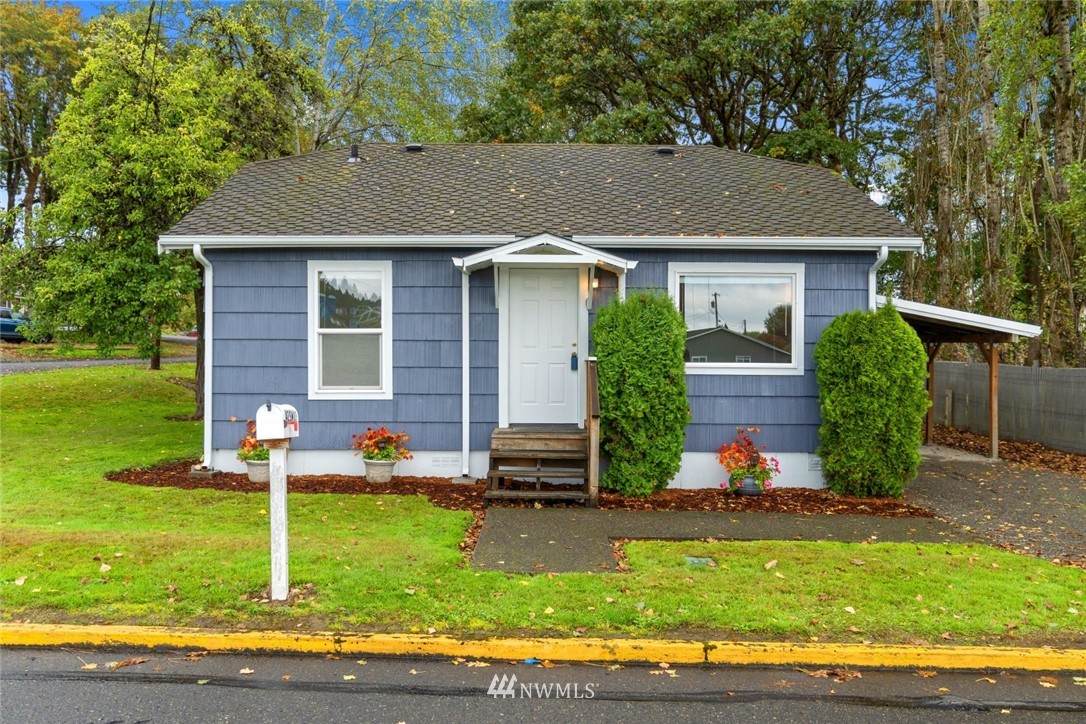 42 13th Street - Photo 1