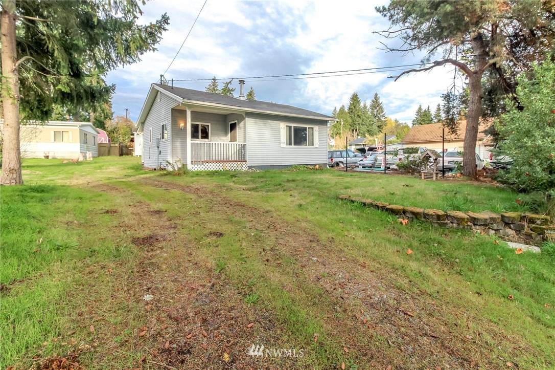 37423 40th Avenue - Photo 1