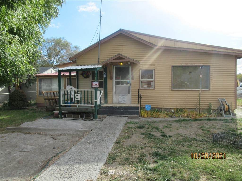 315 3rd Avenue - Photo 1