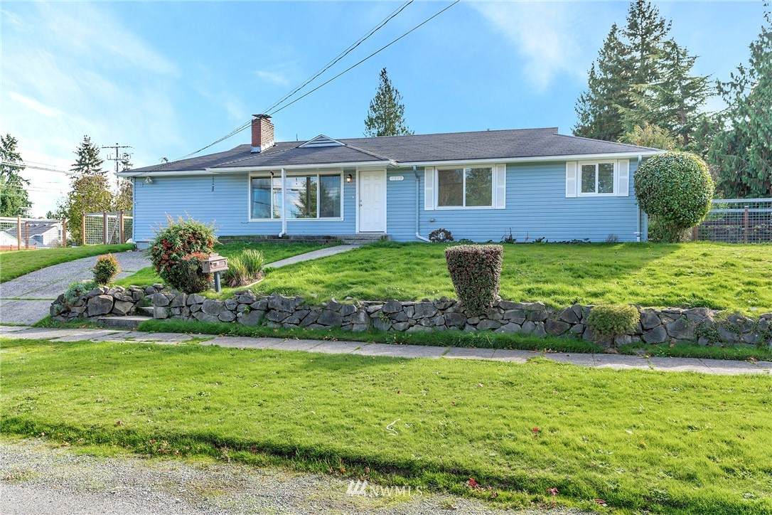 5002 19th Street - Photo 1