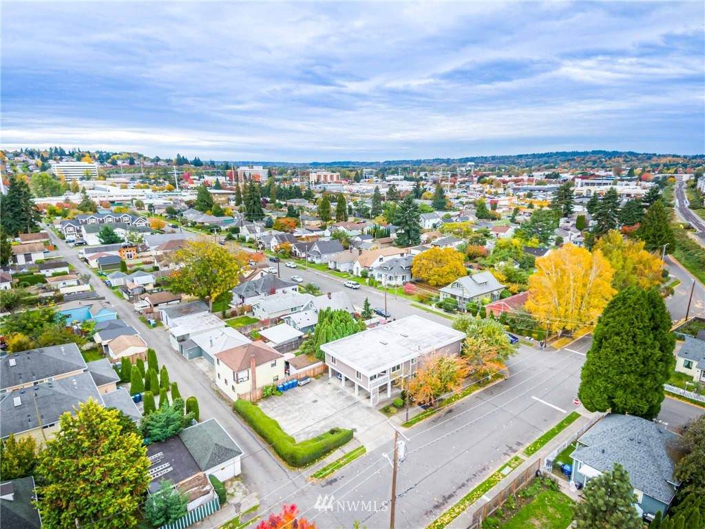 501 5th Street - Photo 1
