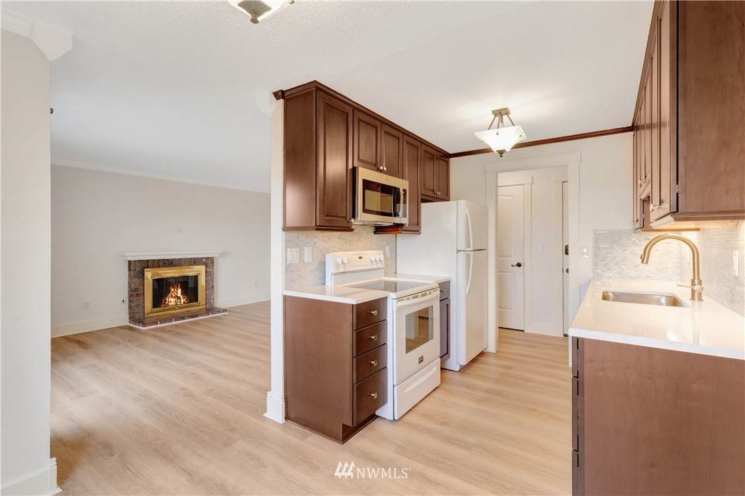 3390 Narrows View Lane - Photo 1