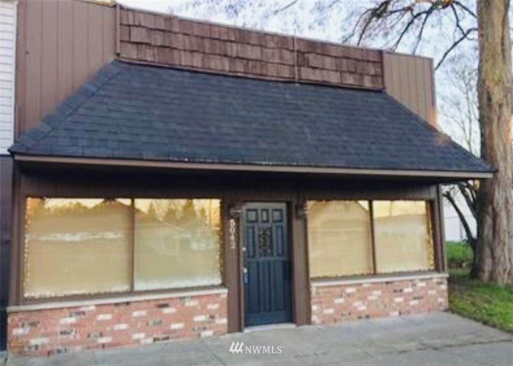 5042 Yakima Ave - Photo 1